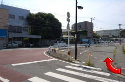 小田原駅西口から8